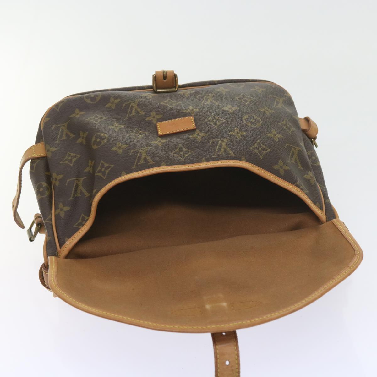 LOUIS VUITTON Monogram Saumur 30 Shoulder Bag M42256 LV Auth 54147