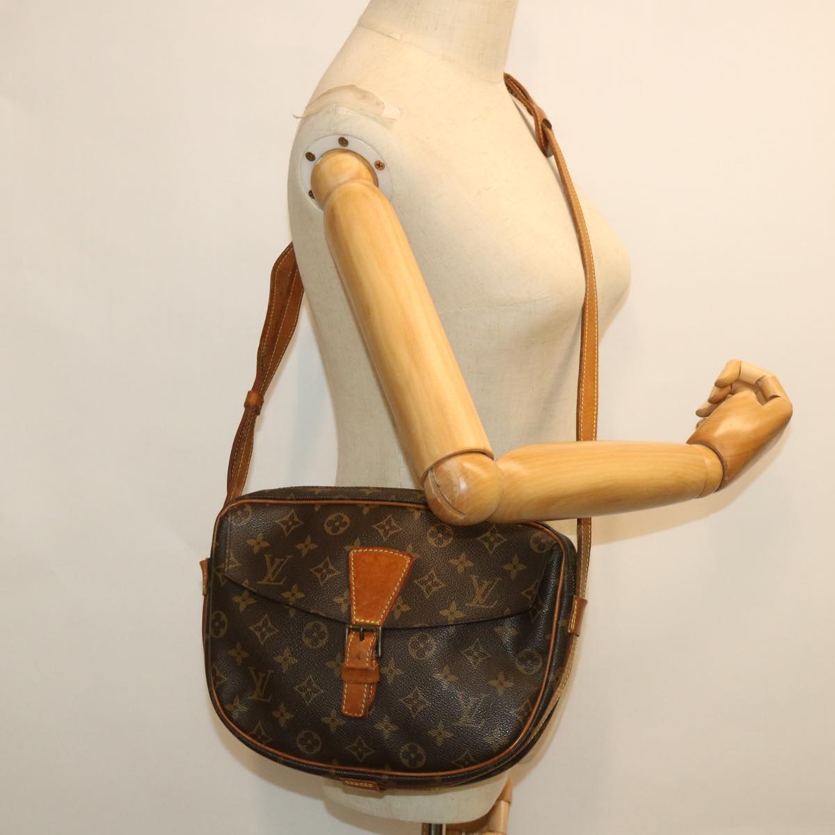 LOUIS VUITTON Monogram Jeune Fille GM Shoulder Bag M51225 LV Auth 54237