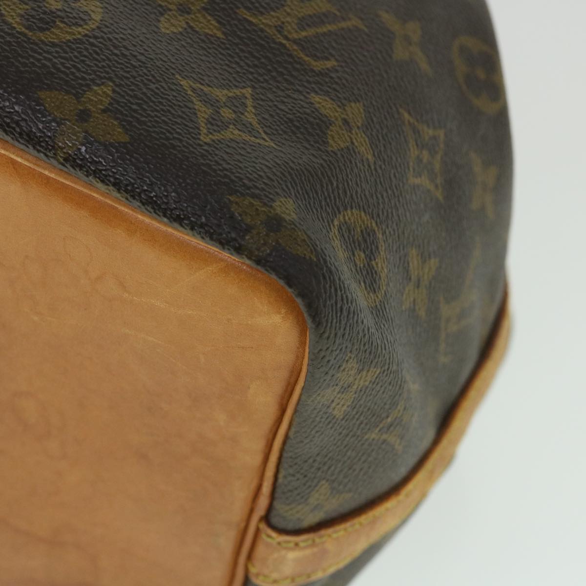 LOUIS VUITTON Monogram Petit Noe Shoulder Bag M42226 LV Auth 54318