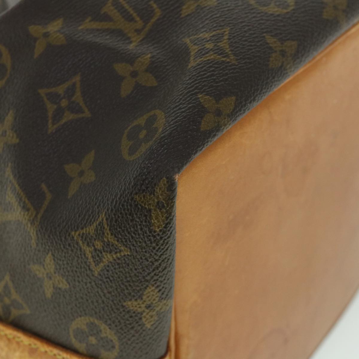 LOUIS VUITTON Monogram Petit Noe Shoulder Bag M42226 LV Auth 54318