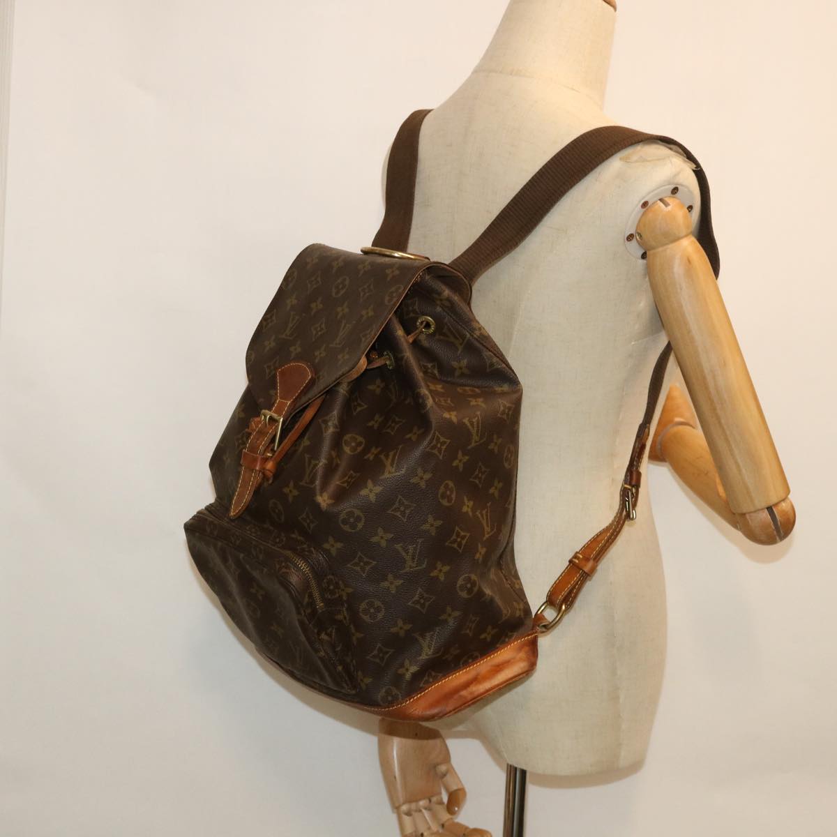 LOUIS VUITTON Monogram Montsouris GM Backpack M51135 LV Auth 54419