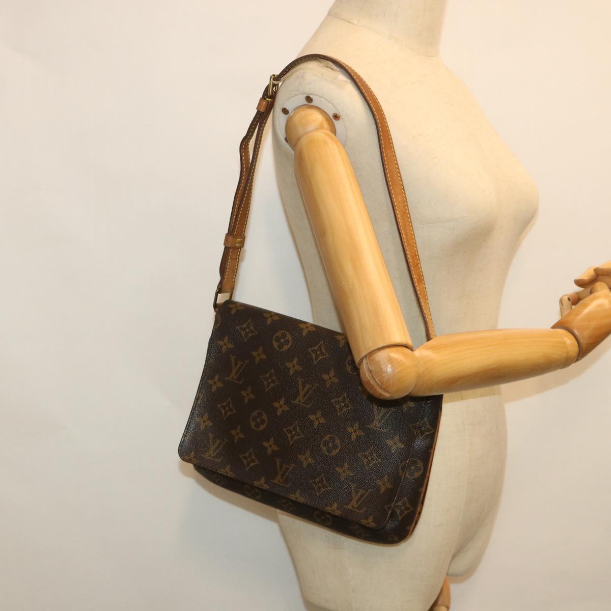 LOUIS VUITTON Monogram Musette Tango Short Strap Shoulder Bag M51257 Auth 54610