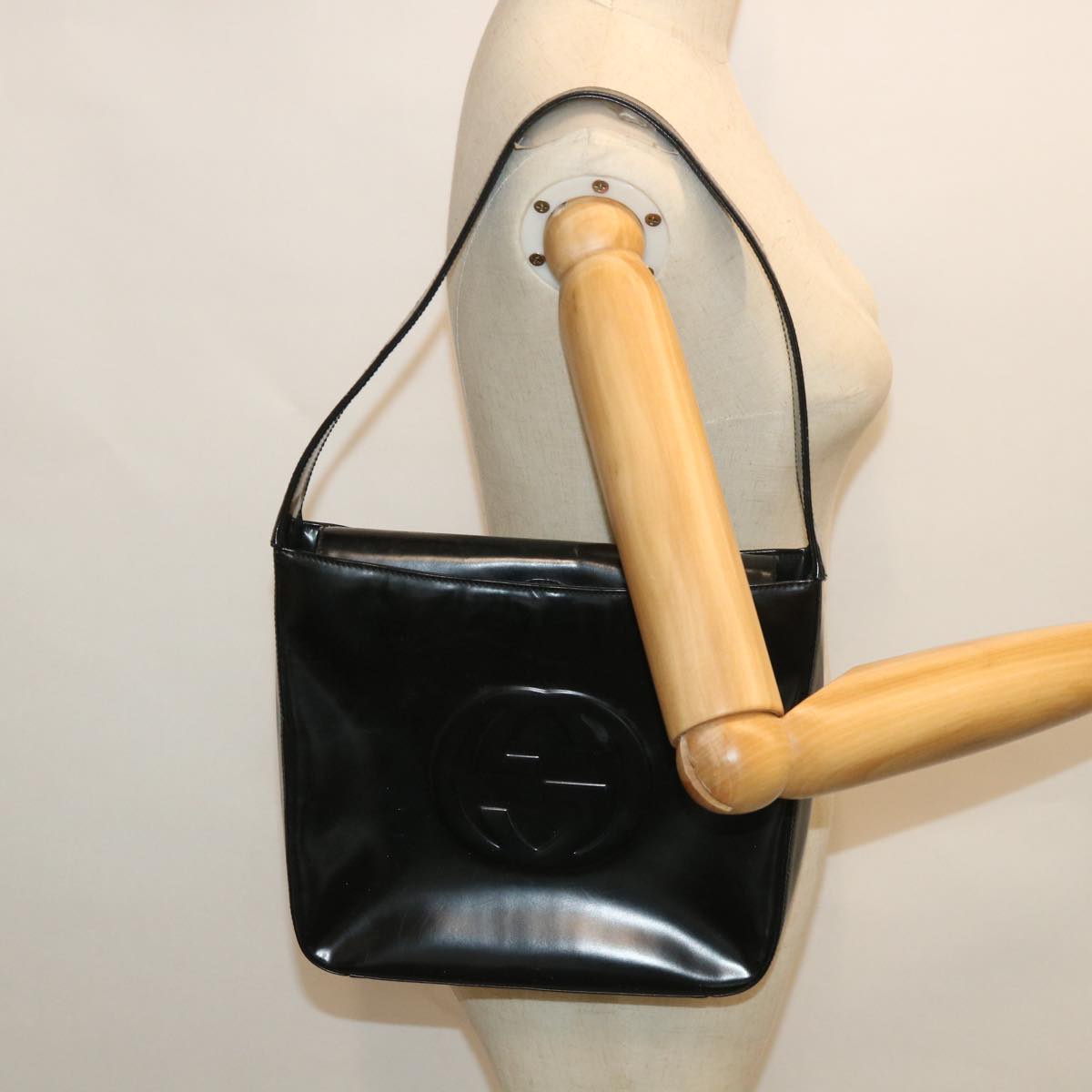 GUCCI Shoulder Bag Patent leather Black 000 0506 Auth 54780