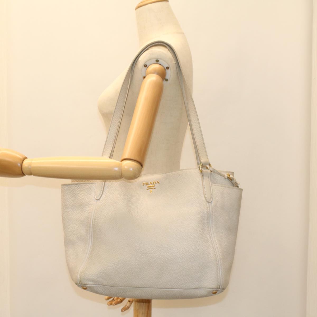 PRADA Shoulder Bag Leather White Auth 54820