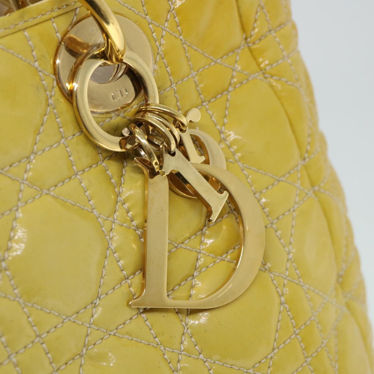 Christian Dior Lady Dior Canage Chain Tote Bag Patent leather Yellow Auth 54827