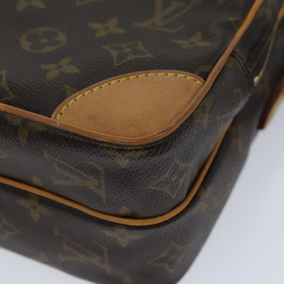 LOUIS VUITTON Monogram Amazon Shoulder Bag M45236 LV Auth 54943