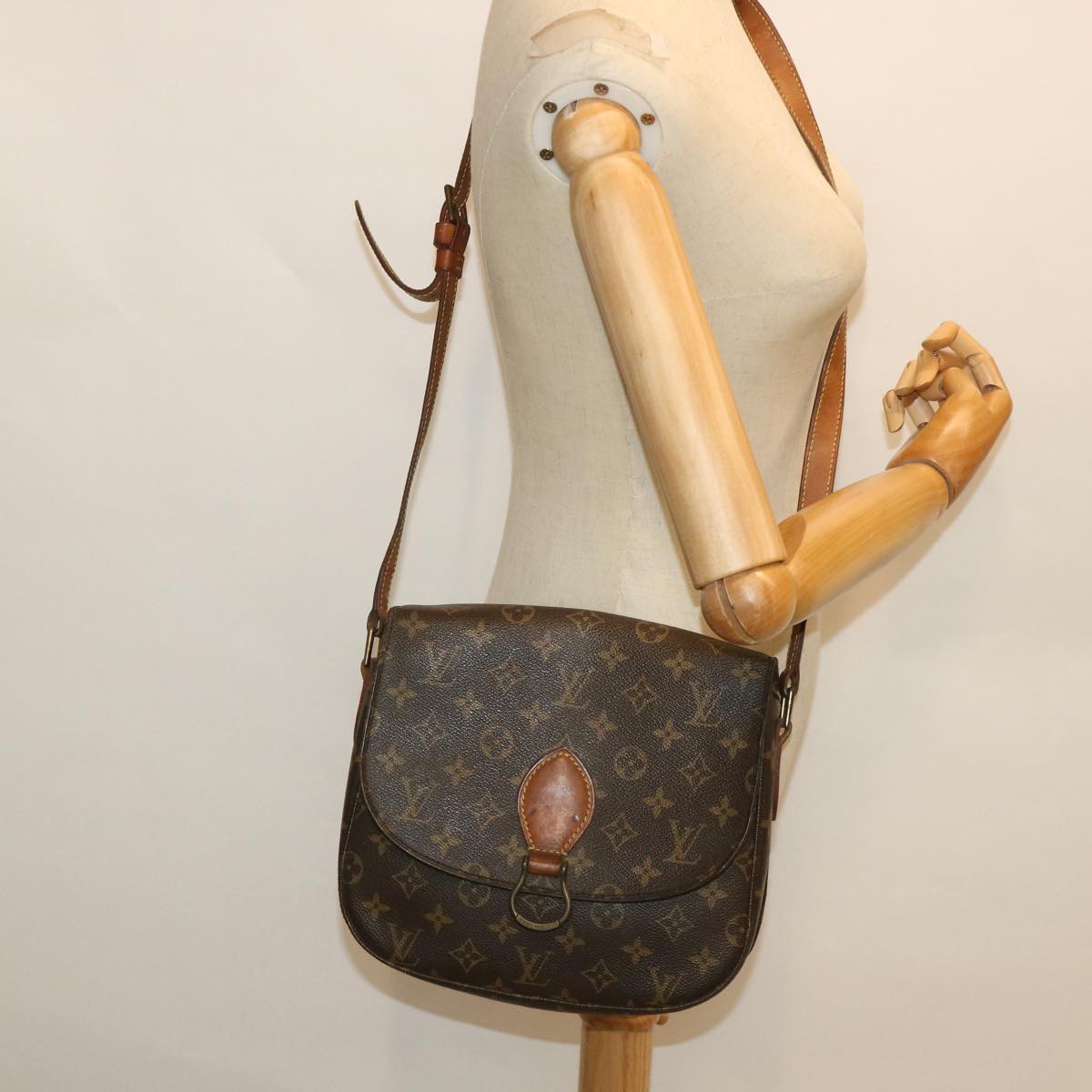 LOUIS VUITTON Monogram Saint Cloud GM Shoulder Bag M51242 LV Auth 55030