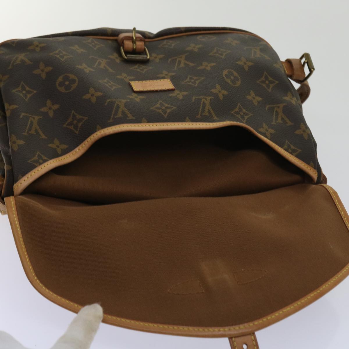 LOUIS VUITTON Monogram Saumur 30 Shoulder Bag M42256 LV Auth 55101