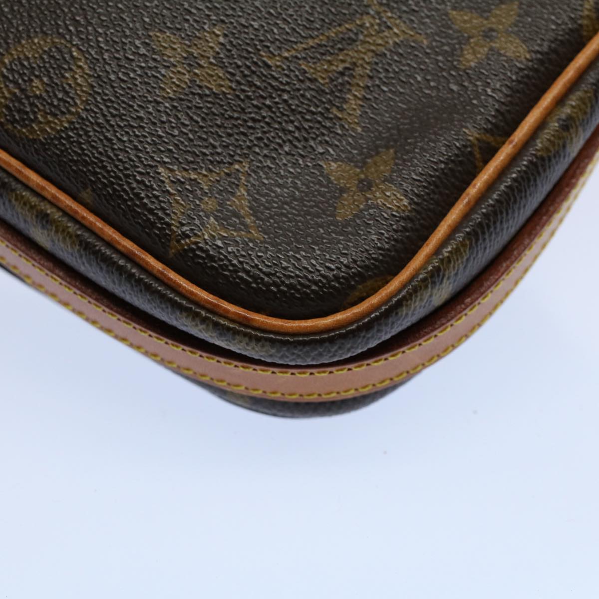 LOUIS VUITTON Monogram Saint Germain Shoulder Bag M51210 LV Auth 55308