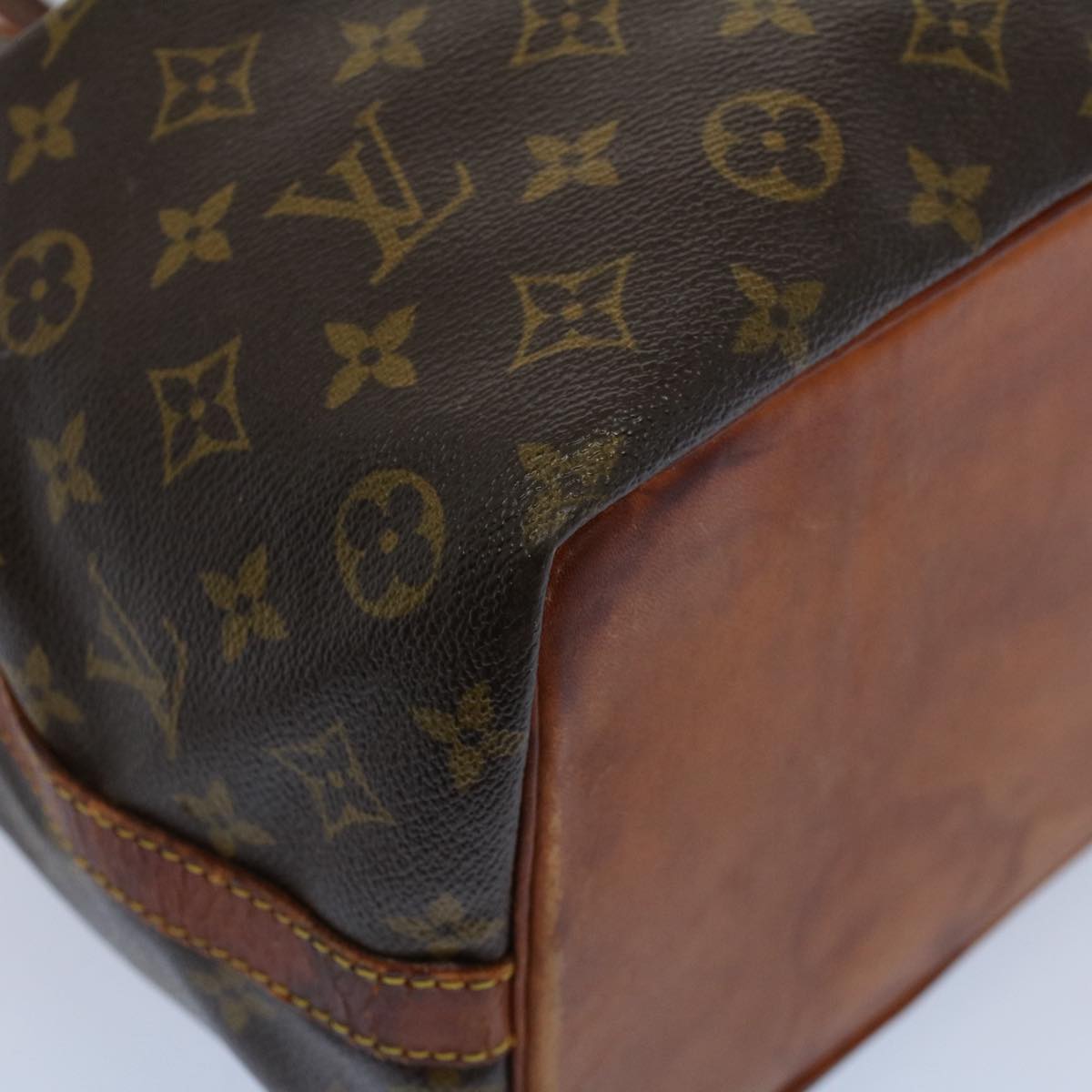 LOUIS VUITTON Monogram Petit Noe Shoulder Bag M42226 LV Auth 55366