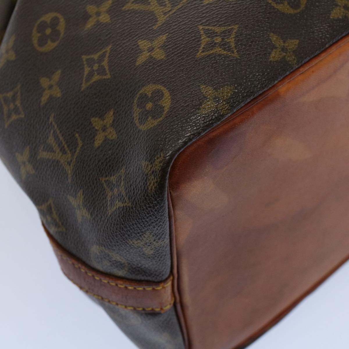 LOUIS VUITTON Monogram Petit Noe Shoulder Bag M42226 LV Auth 55366