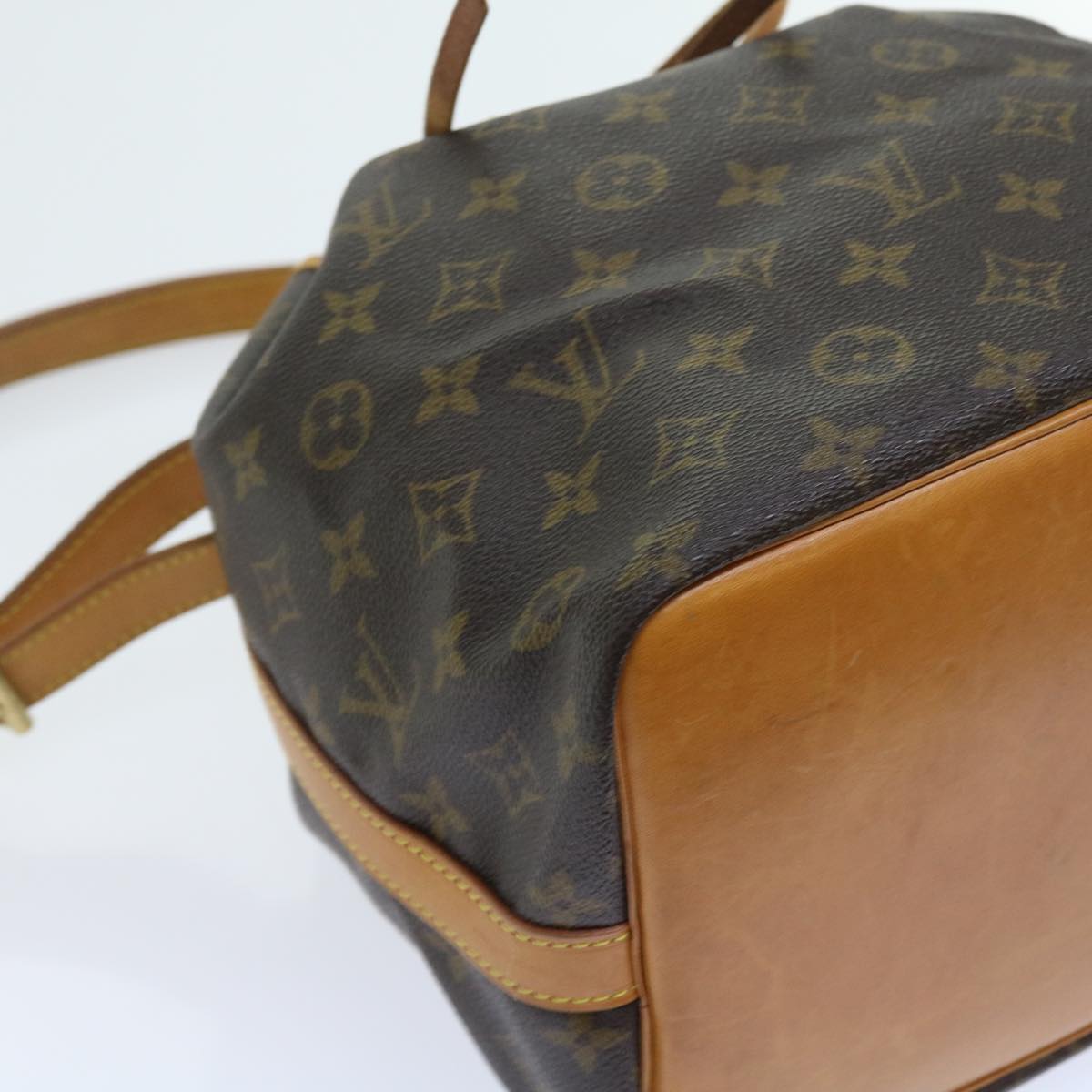 LOUIS VUITTON Monogram Petit Noe Shoulder Bag M42226 LV Auth 55367