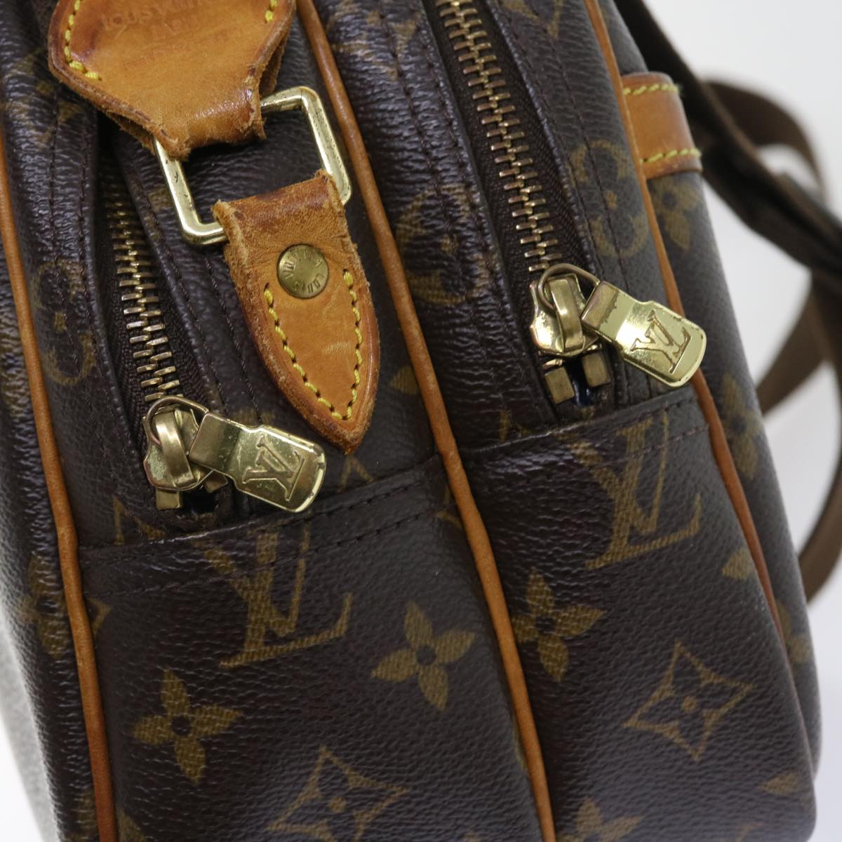 LOUIS VUITTON Monogram Reporter PM Shoulder Bag M45254 LV Auth 55541