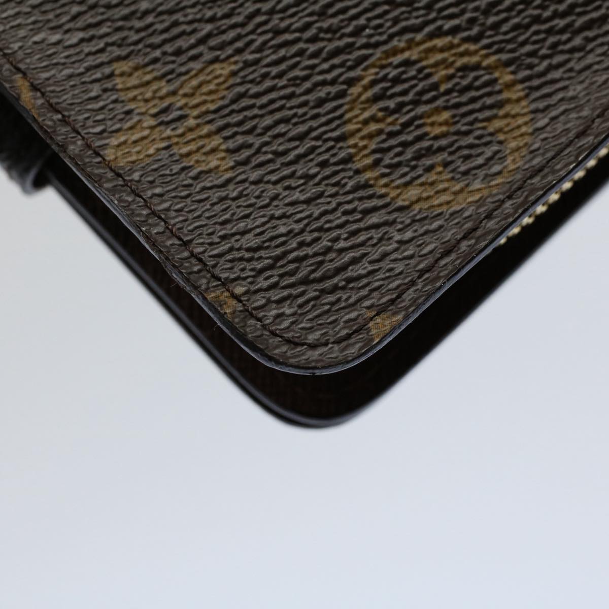 LOUIS VUITTON Monogram Compact Zip Wallet M61667 LV Auth 55620A