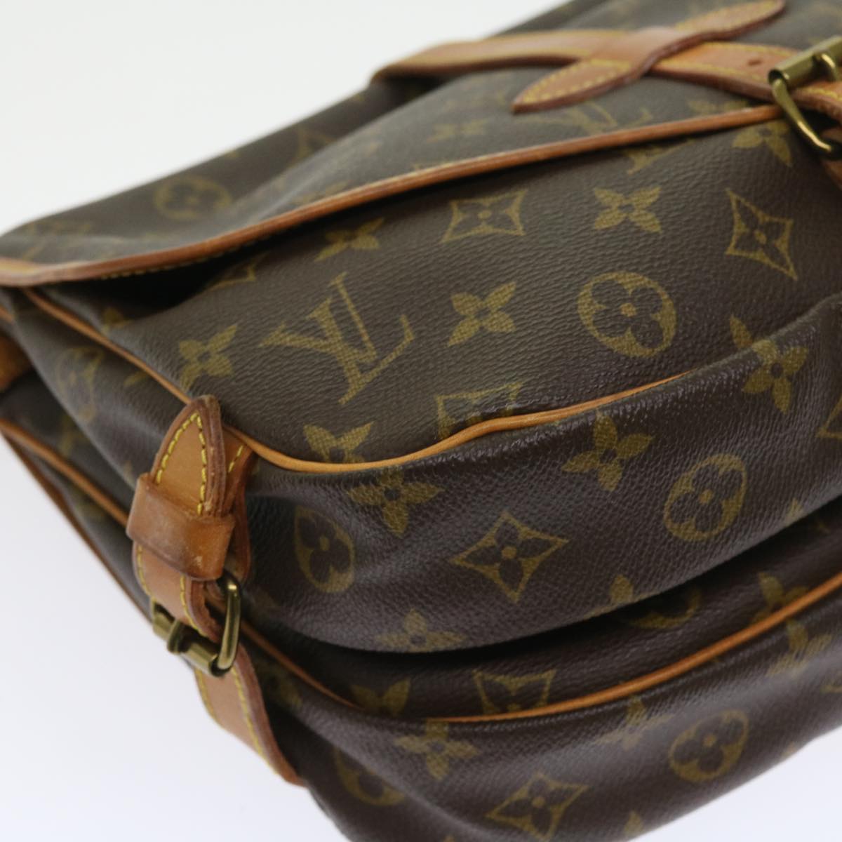 LOUIS VUITTON Monogram Saumur 30 Shoulder Bag M42256 LV Auth 55727