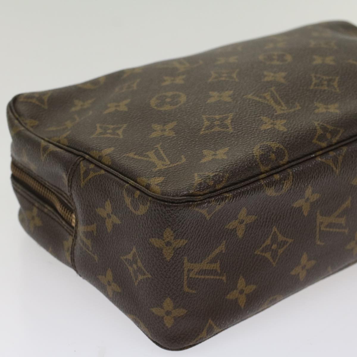 LOUIS VUITTON Monogram Trousse Toilette 28 Clutch Bag M47522 LV Auth 55785