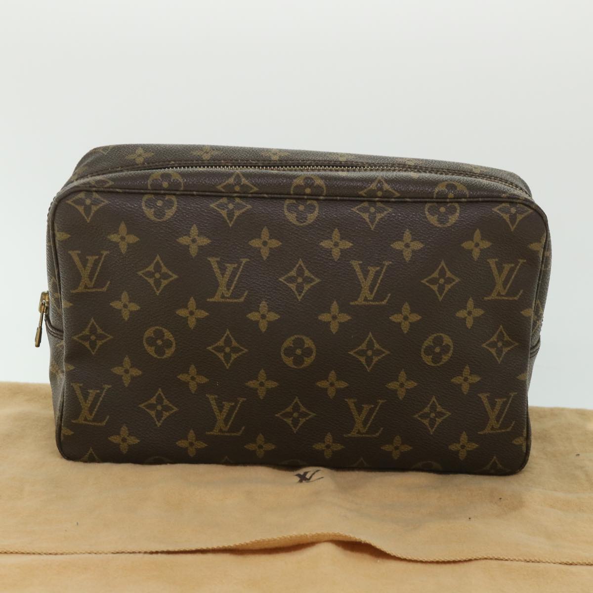 LOUIS VUITTON Monogram Trousse Toilette 28 Clutch Bag M47522 LV Auth 55793