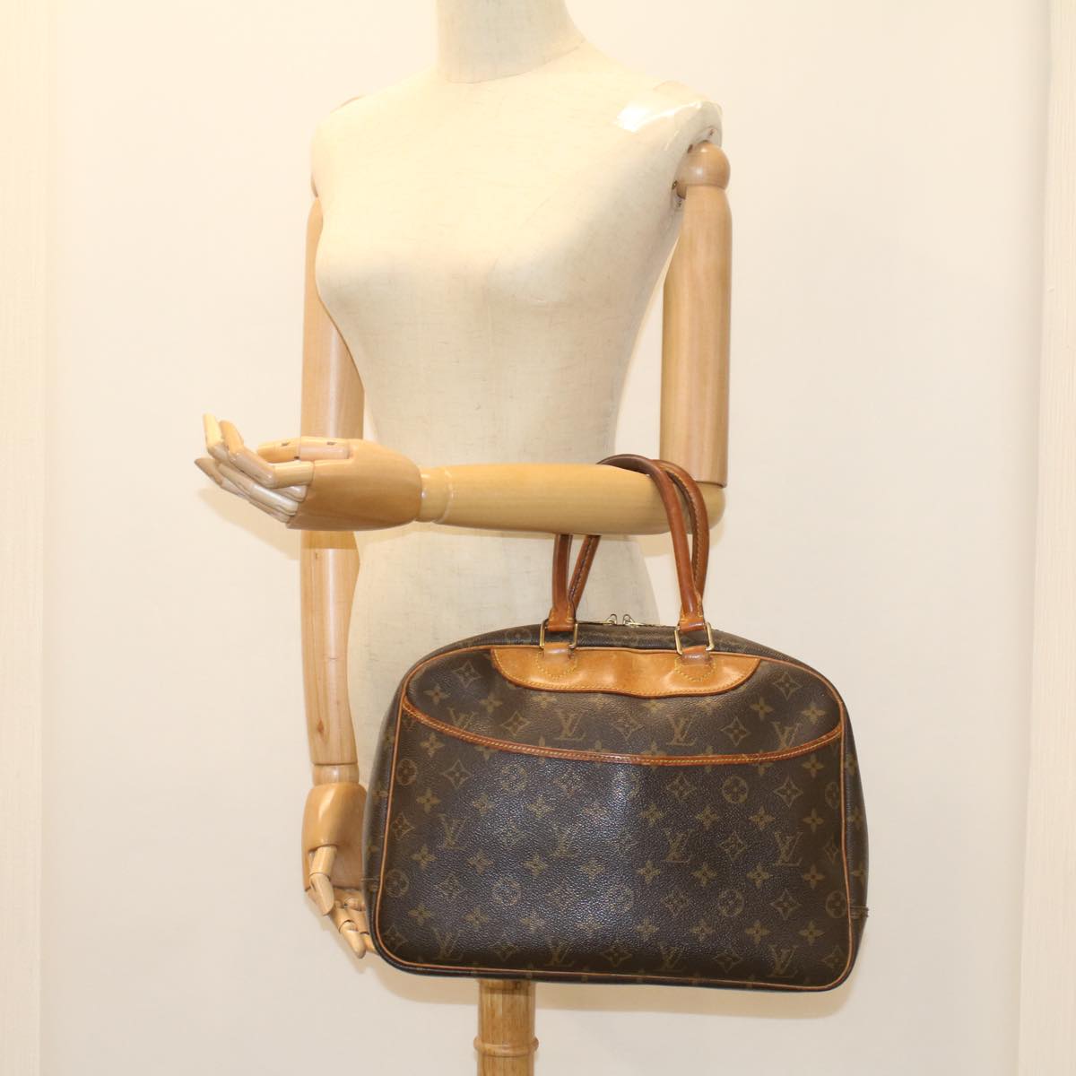 LOUIS VUITTON Monogram Deauville Hand Bag M47270 LV Auth 55844