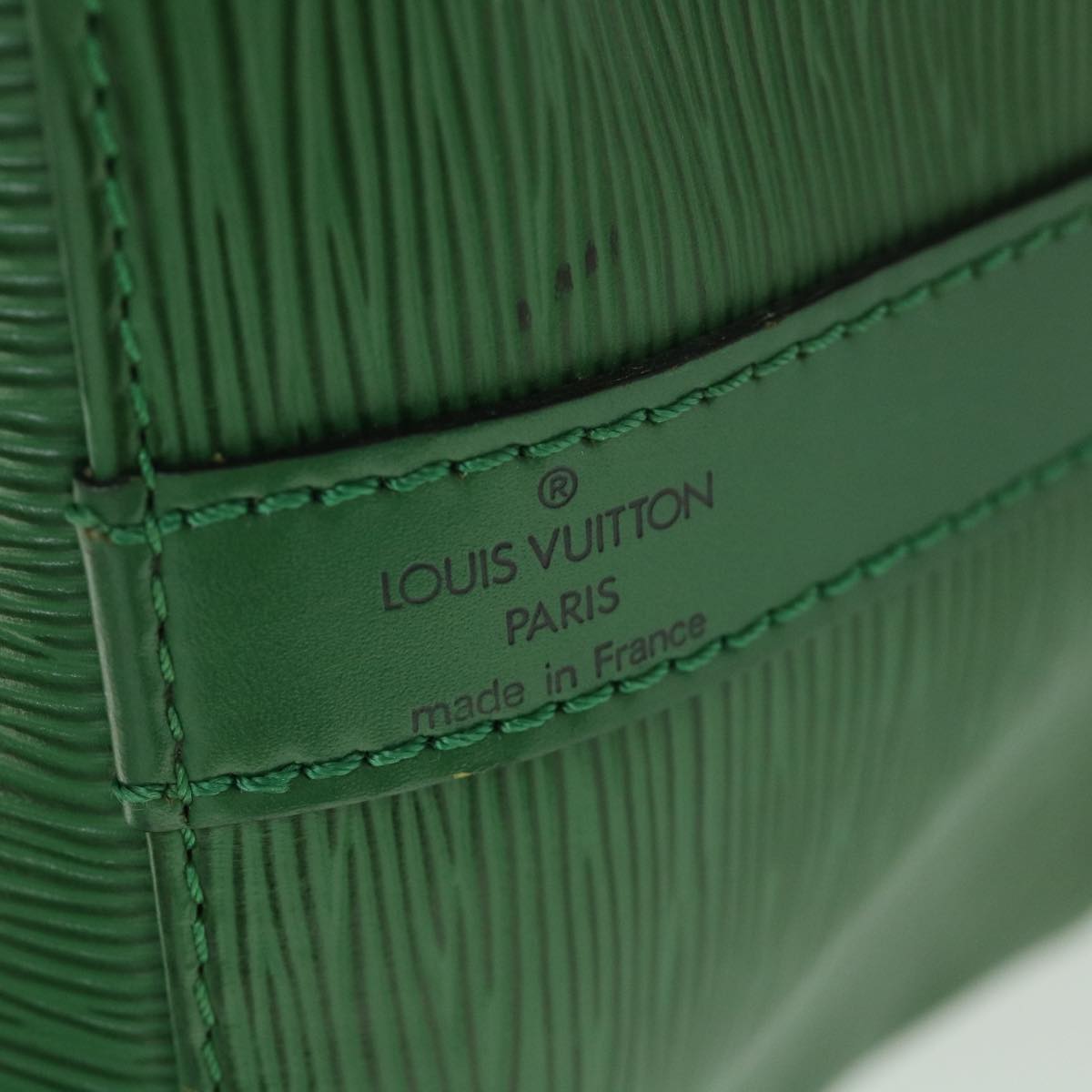 LOUIS VUITTON Epi Petit Noe Shoulder Bag Green M44104 LV Auth 55851