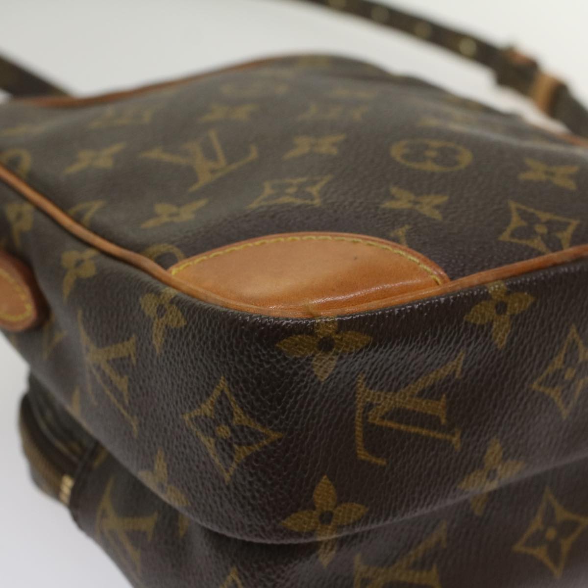 LOUIS VUITTON Monogram Amazon Shoulder Bag M45236 LV Auth 55900