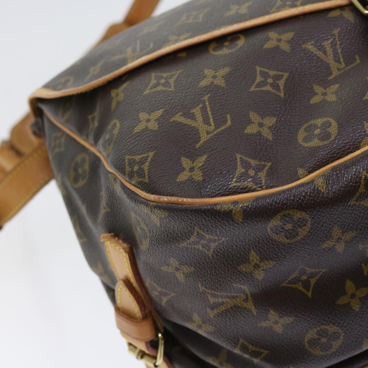 LOUIS VUITTON Monogram Saumur 35 Shoulder Bag M42254 LV Auth 55990