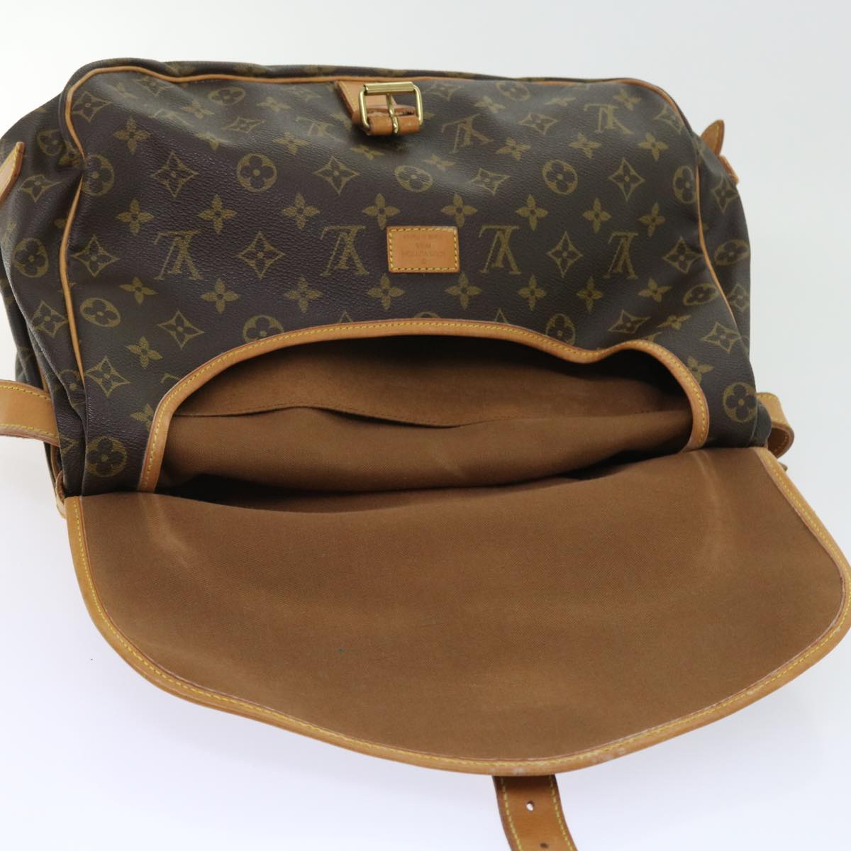 LOUIS VUITTON Monogram Saumur 35 Shoulder Bag M42254 LV Auth 55990