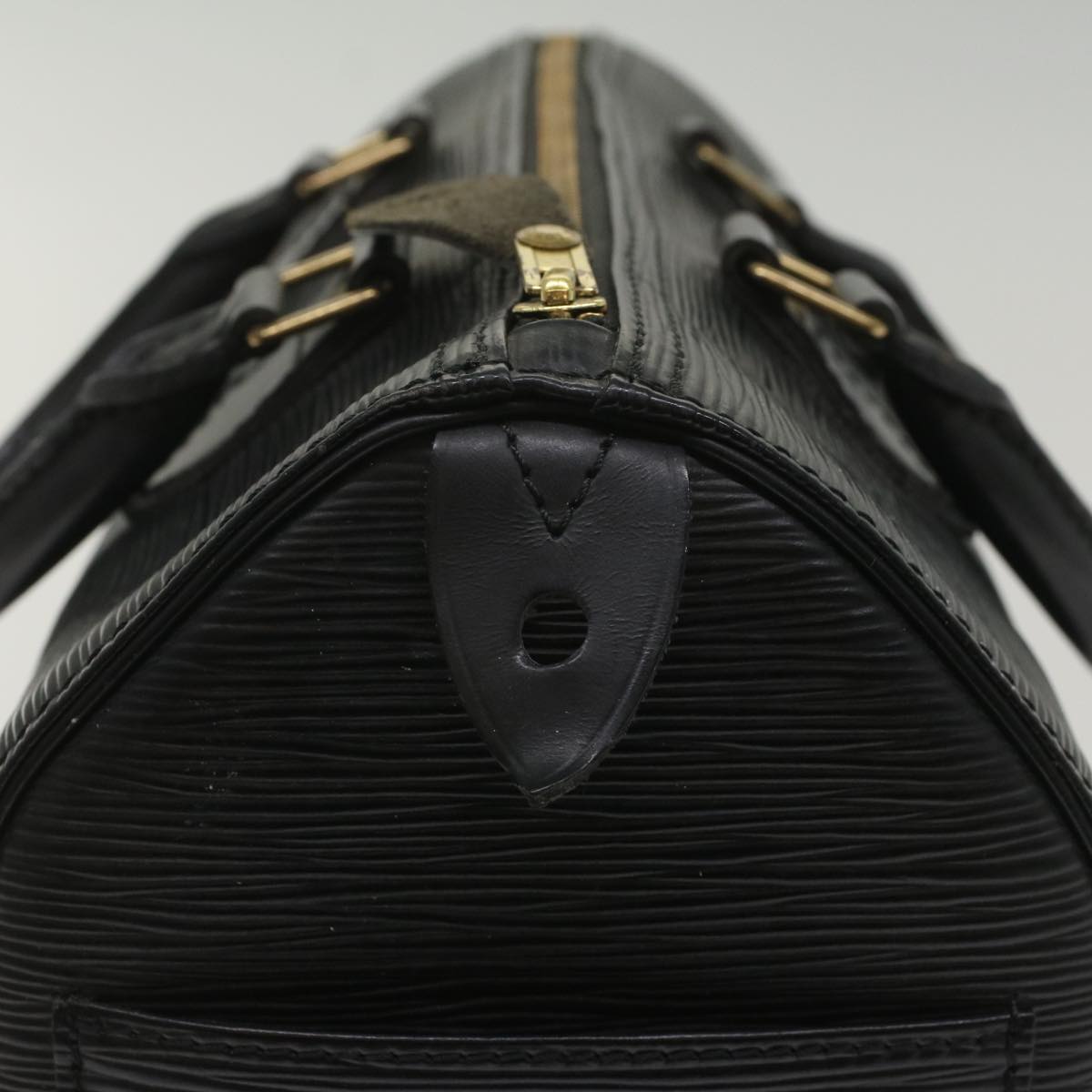 LOUIS VUITTON Epi Speedy 25 Hand Bag Black M43012 LV Auth 55997