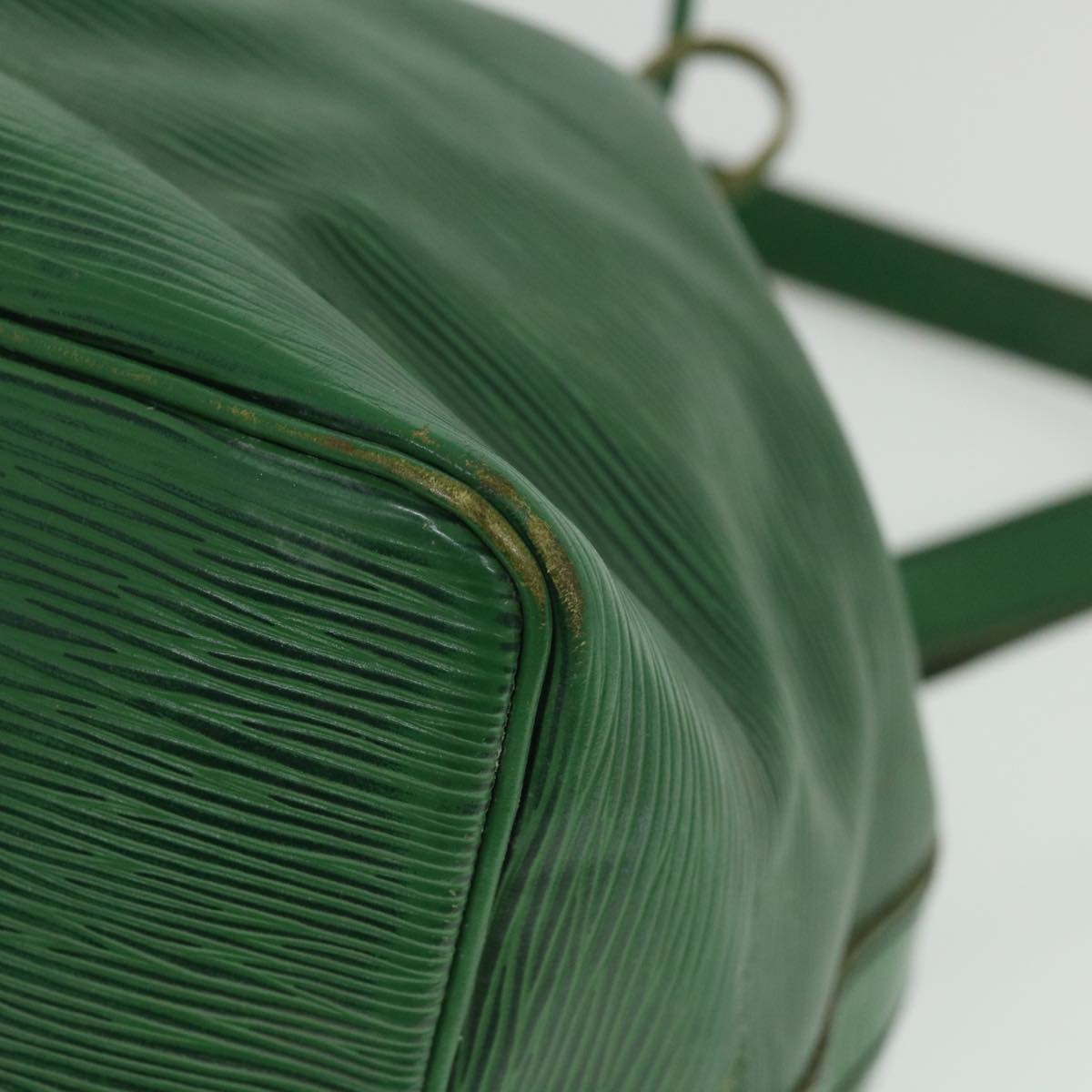 LOUIS VUITTON Epi Petit Noe Shoulder Bag Green M44104 LV Auth 56006