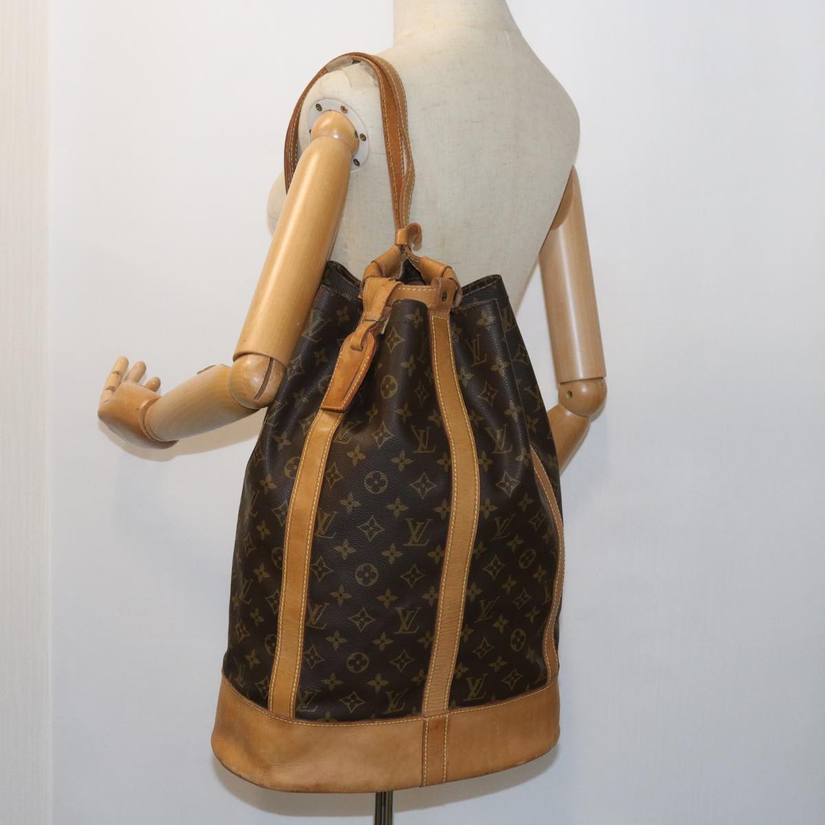 LOUIS VUITTON Monogram Randonnee GM Shoulder Bag M42244 LV Auth 56032