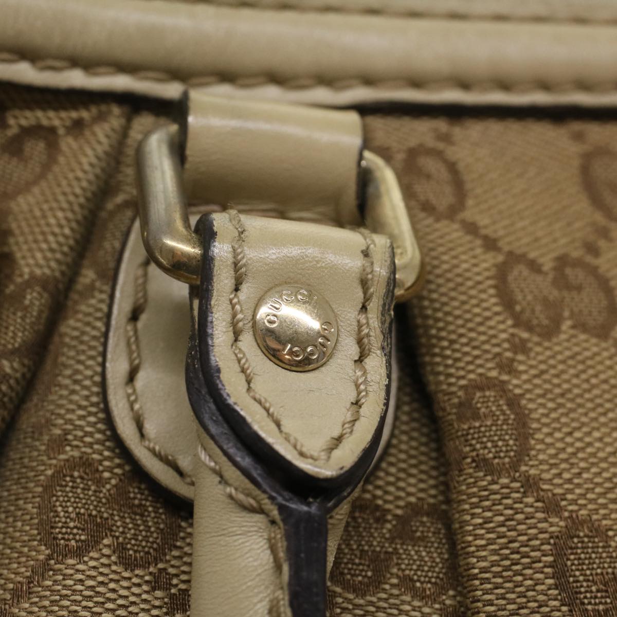 GUCCI GG Canvas Sukey Shoulder Bag Beige 247902 Auth 56055