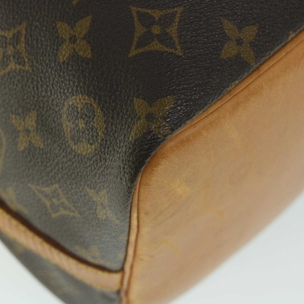 LOUIS VUITTON Monogram Petit Noe Shoulder Bag M42226 LV Auth 56140