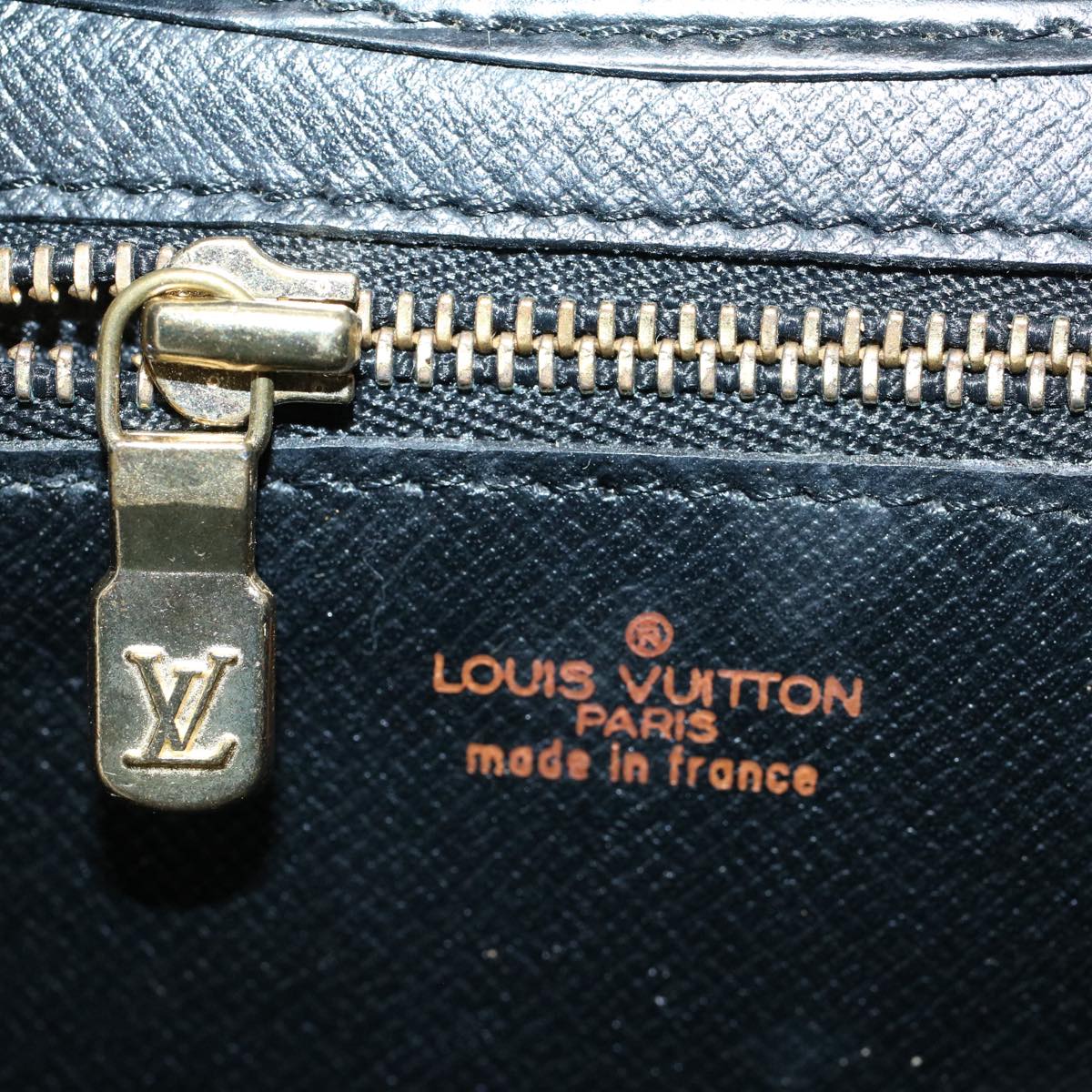 LOUIS VUITTON Epi Art Deco Clutch Bag Black M52632 LV Auth 56187