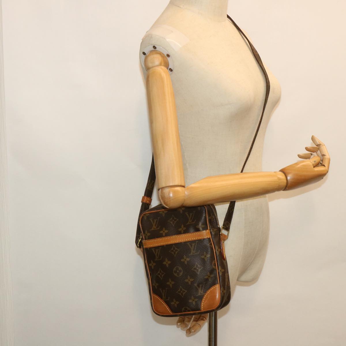 LOUIS VUITTON Monogram Danube Shoulder Bag M45266 LV Auth 56194