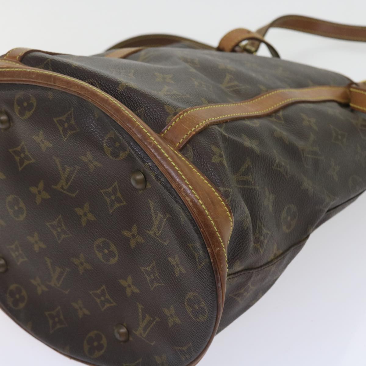 LOUIS VUITTON Monogram Bucket GM Shoulder Bag M42236 LV Auth 56240