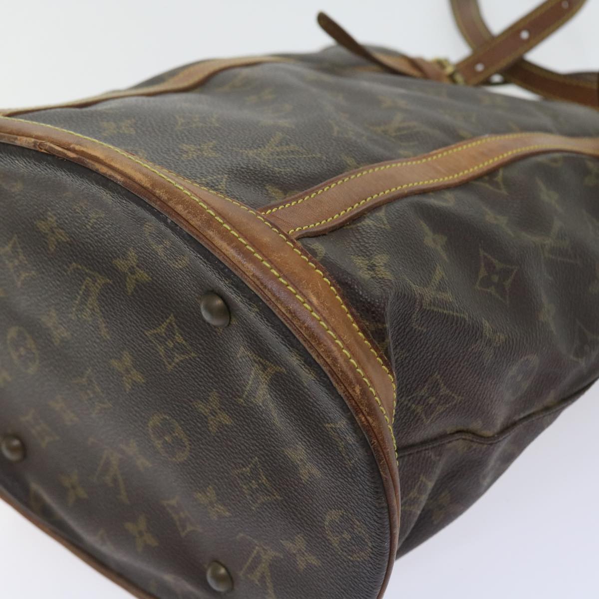 LOUIS VUITTON Monogram Bucket GM Shoulder Bag M42236 LV Auth 56240