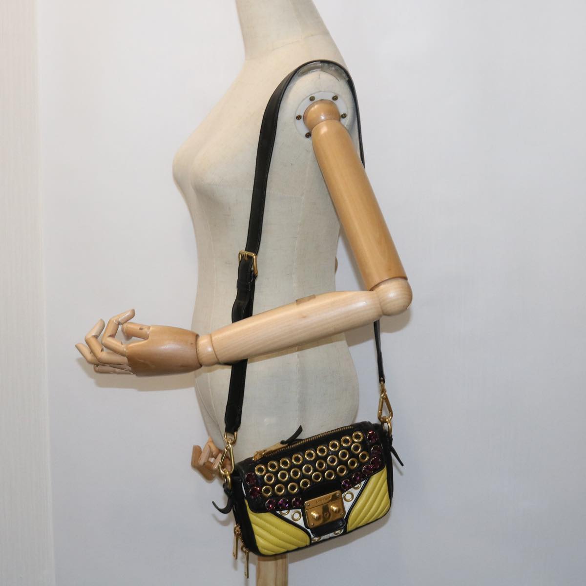 Miu Miu Shoulder Bag Leather Yellow Auth 56295