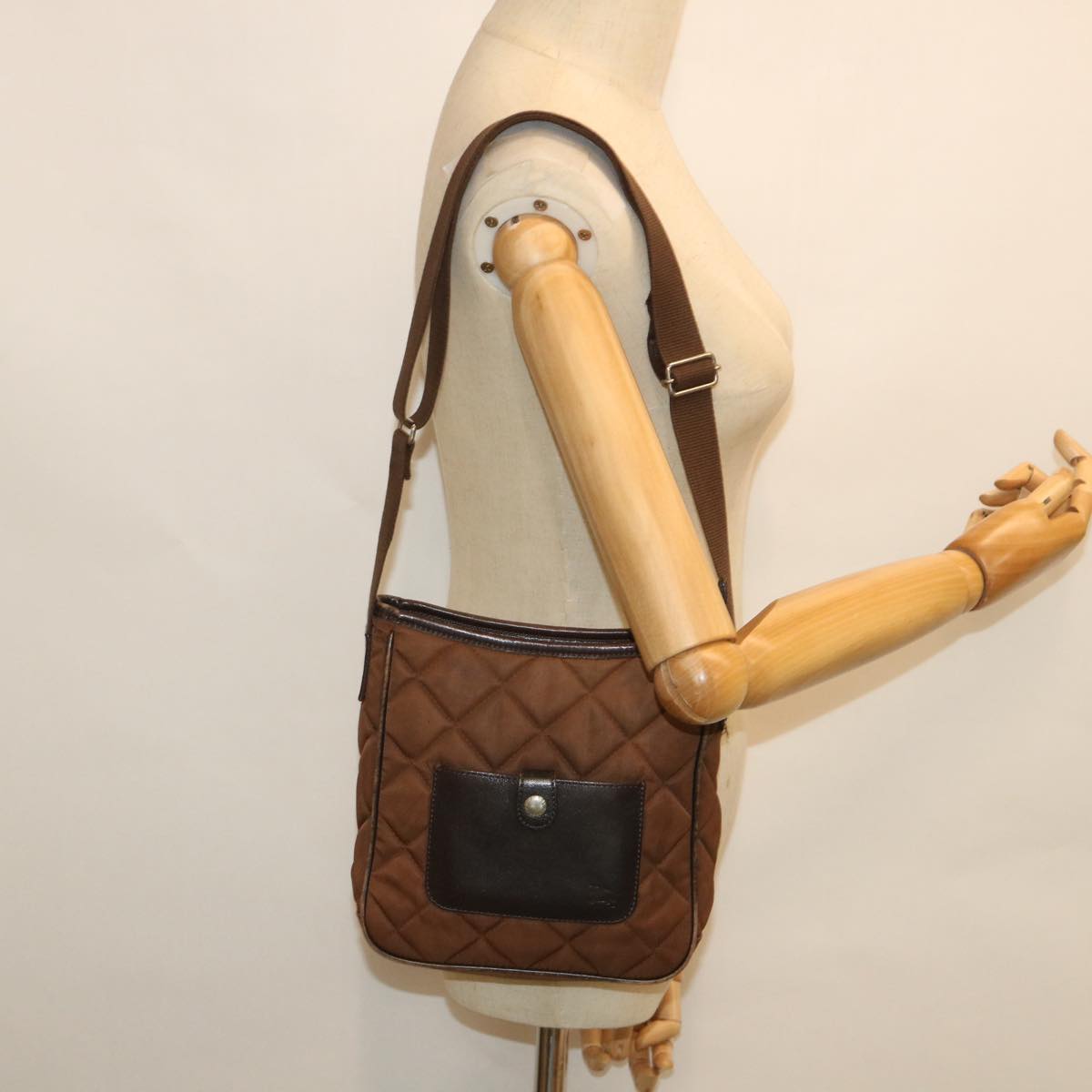 BURBERRY Shoulder Bag Nylon Brown Auth 56370