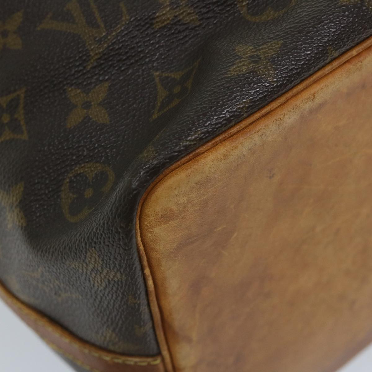 LOUIS VUITTON Monogram Petit Noe Shoulder Bag M42226 LV Auth 56395