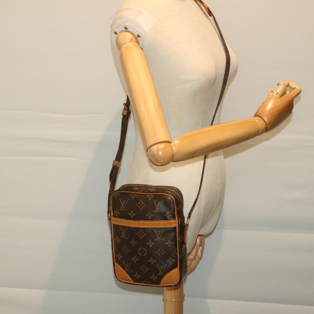 LOUIS VUITTON Monogram Danube Shoulder Bag M45266 LV Auth 56452