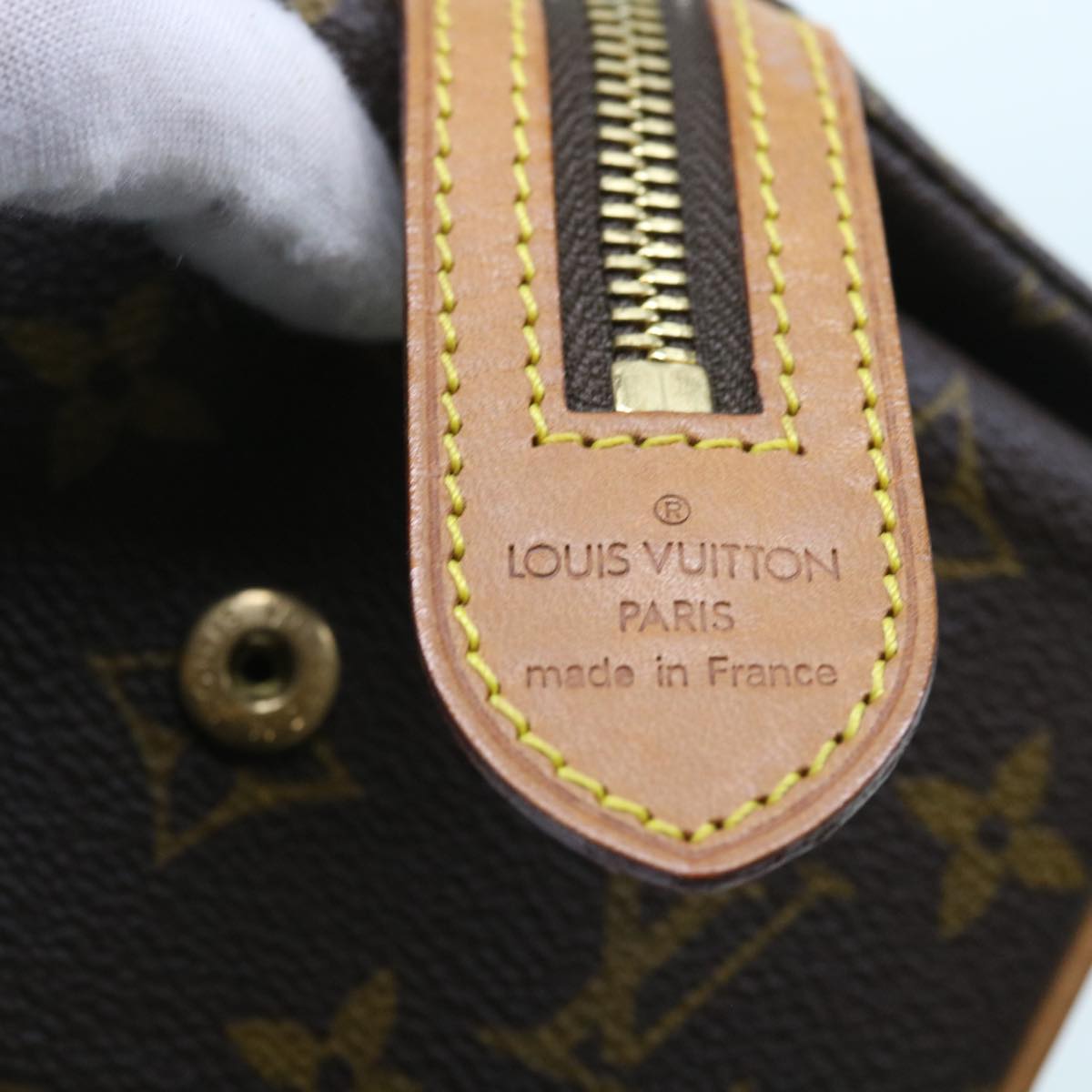 LOUIS VUITTON Monogram Trousse Patte Pression Cosmetic Pouch M47636 Auth 56488