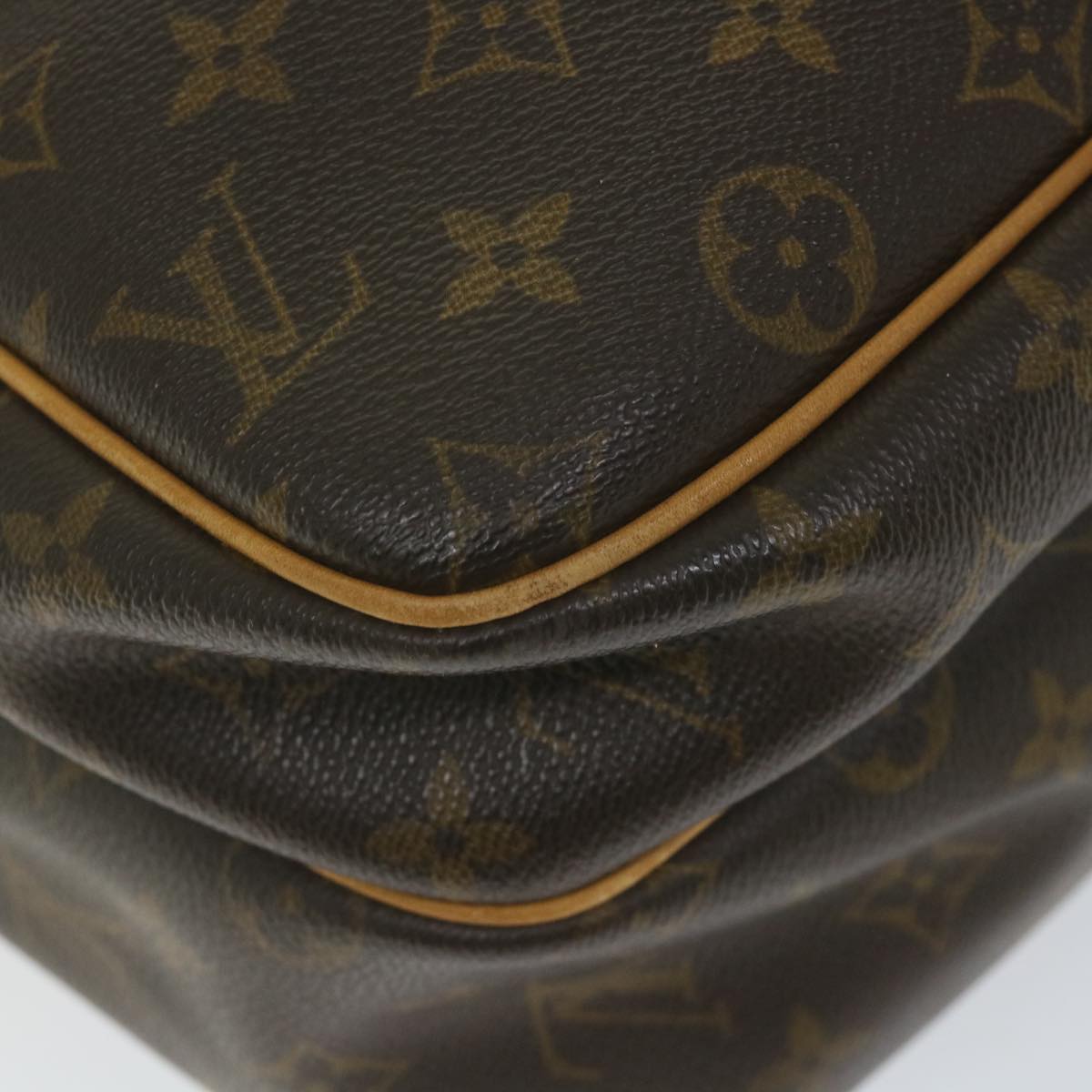 LOUIS VUITTON Monogram Reporter GM Shoulder Bag M45252 LV Auth 56498