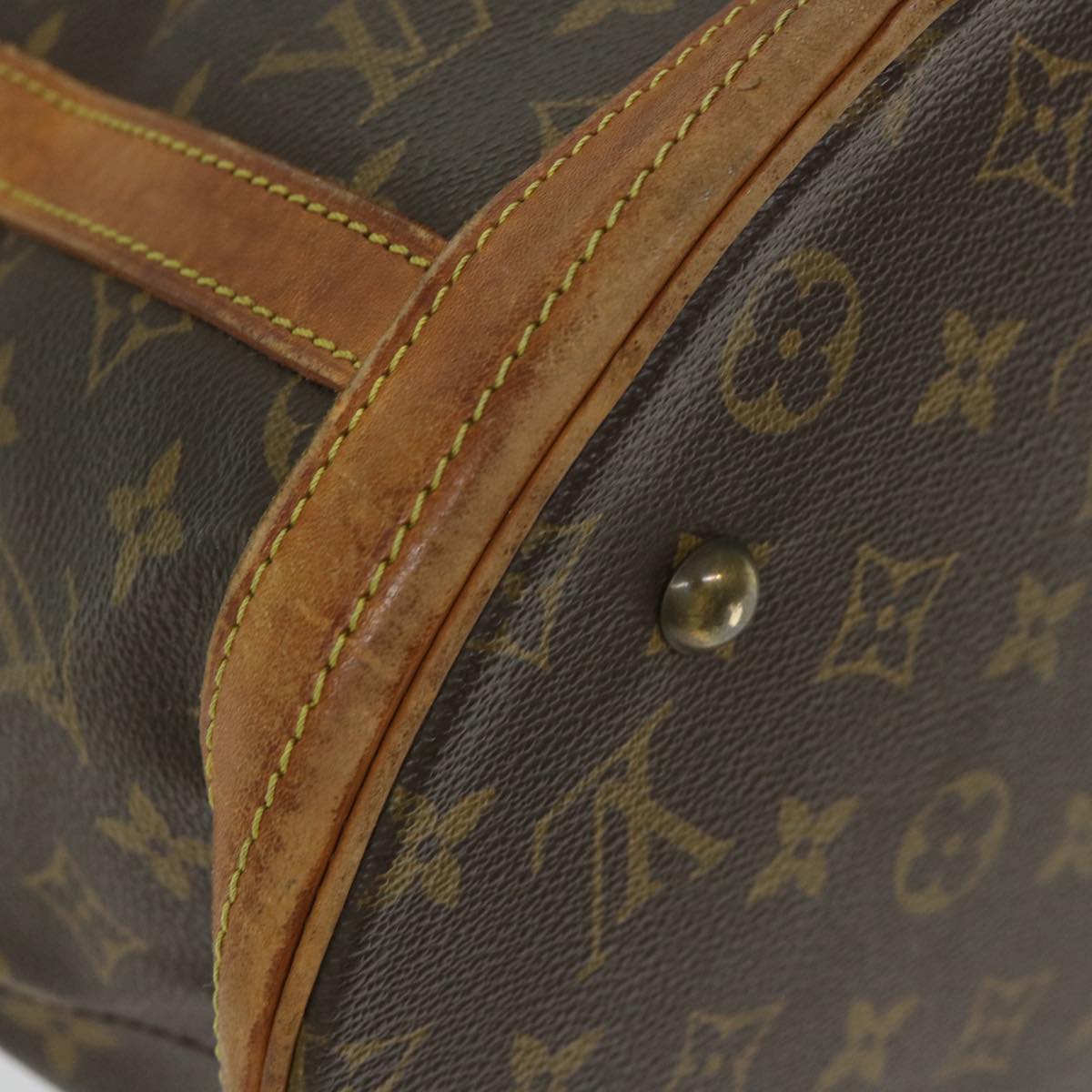 LOUIS VUITTON Monogram Bucket GM Shoulder Bag M42236 LV Auth 56503