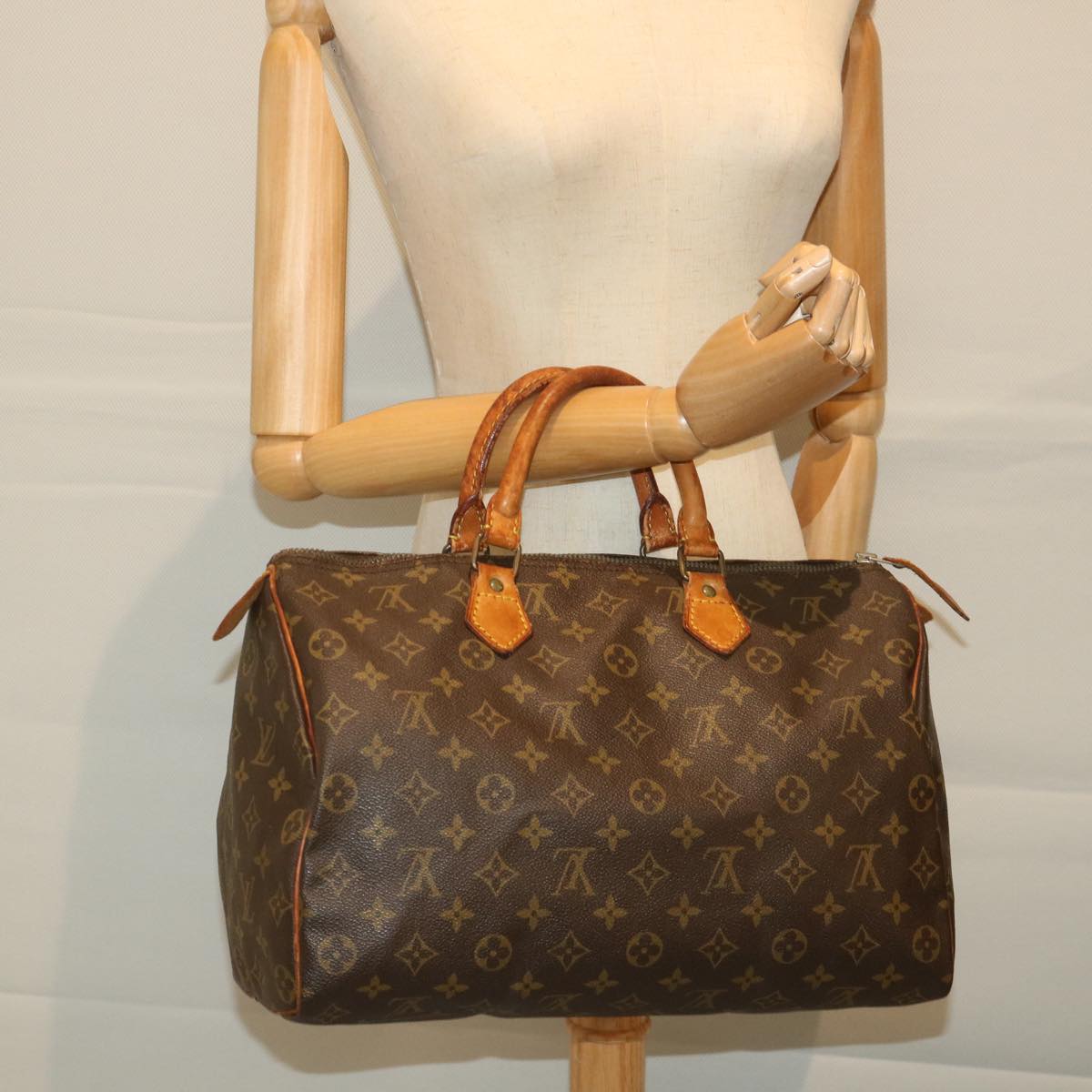 LOUIS VUITTON Monogram Speedy 35 Hand Bag M41524 LV Auth 56509