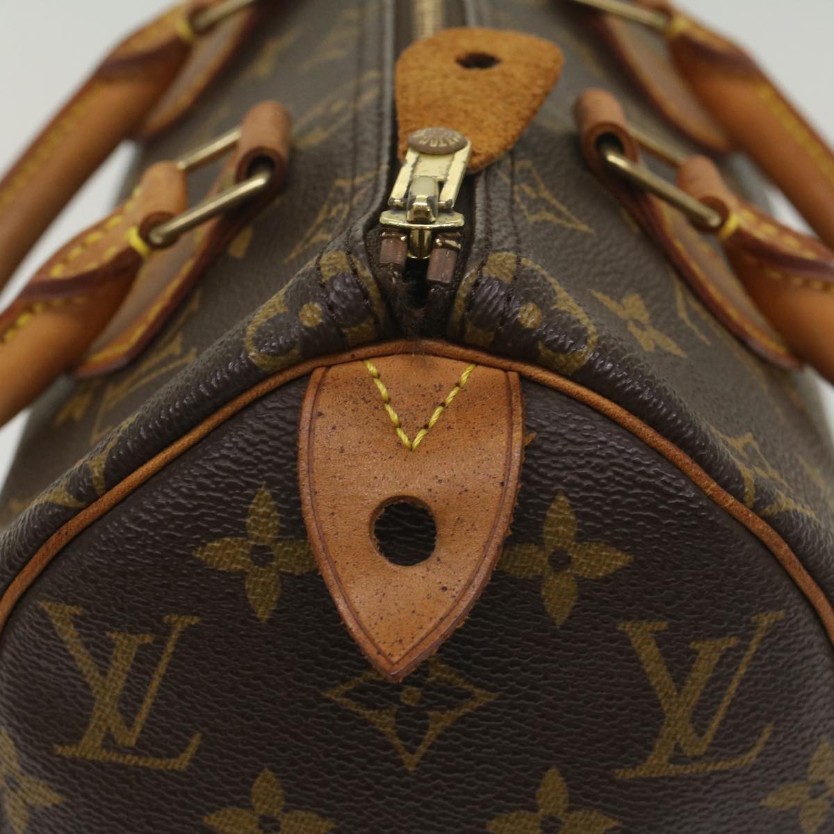 LOUIS VUITTON Monogram Speedy 25 Hand Bag M41528 LV Auth 56651