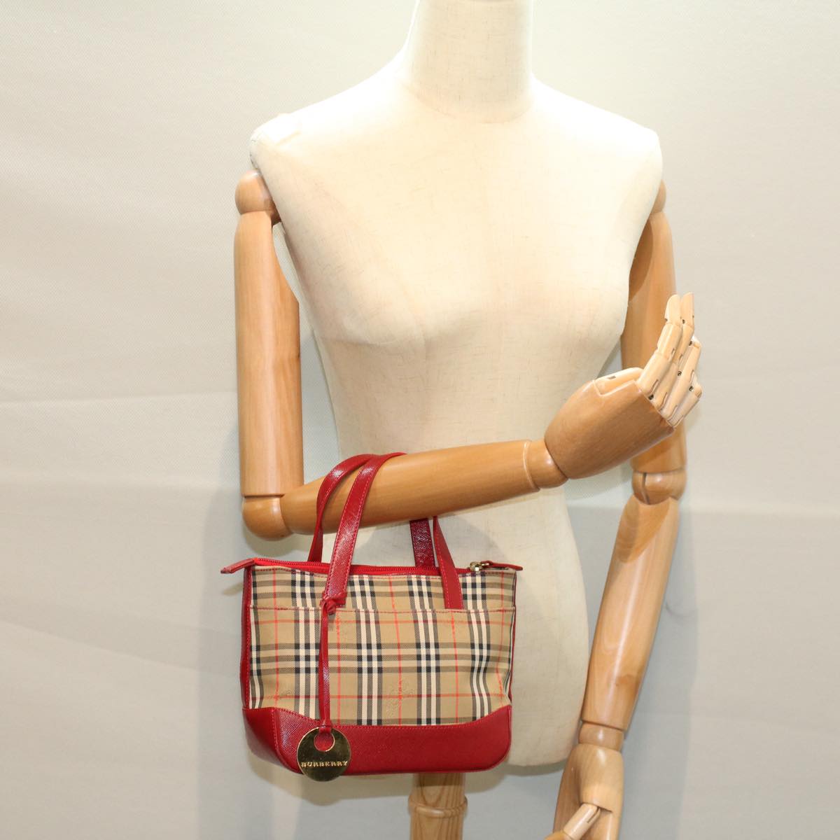 BURBERRY Nova Check Hand Bag Nylon Canvas Beige Red Auth 56962