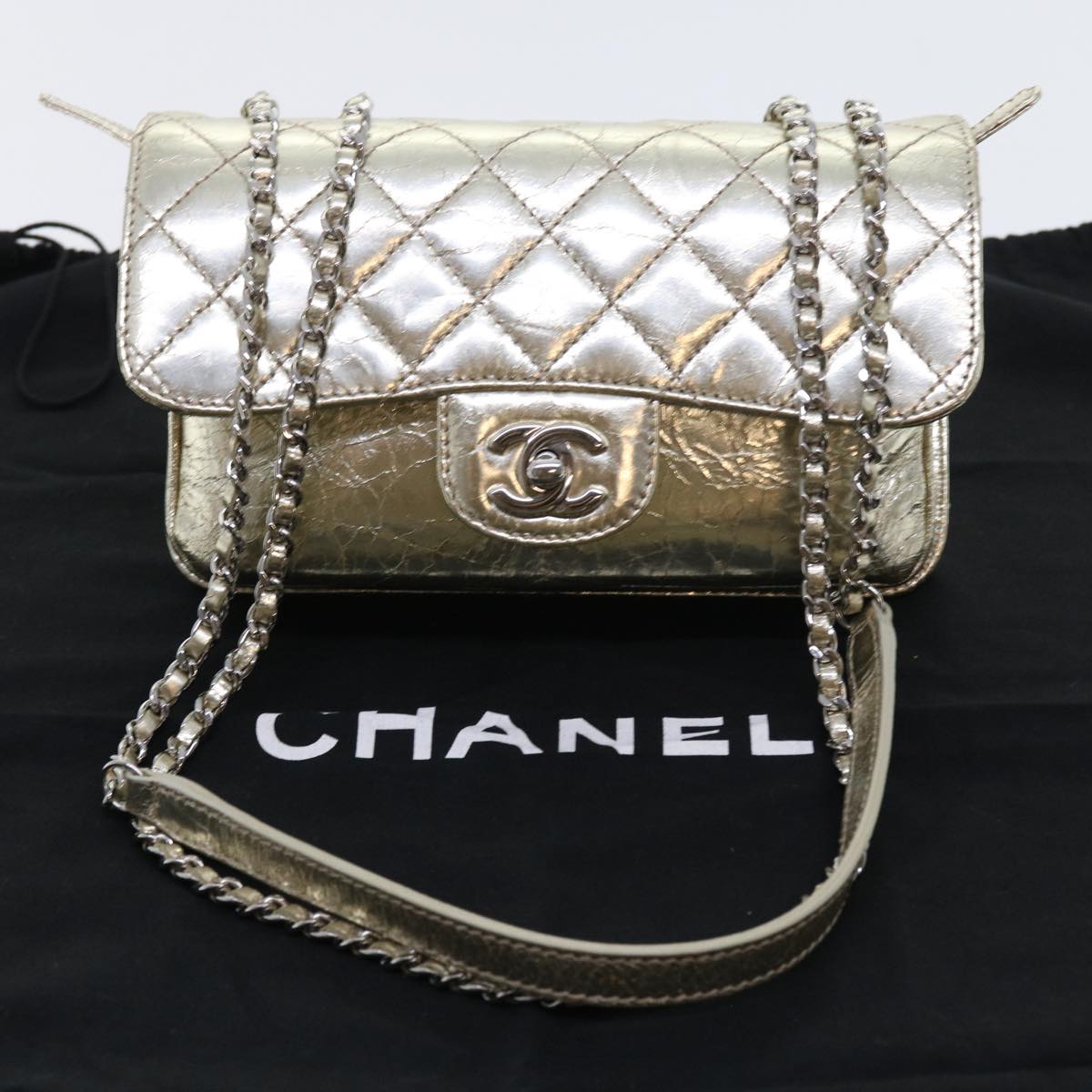 CHANEL Matelasse Chain Shoulder Bag Leather Gold CC Auth 57068A