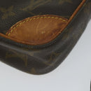 LOUIS VUITTON Monogram Danube Umhängetasche M45266 LV Auth 57436-15