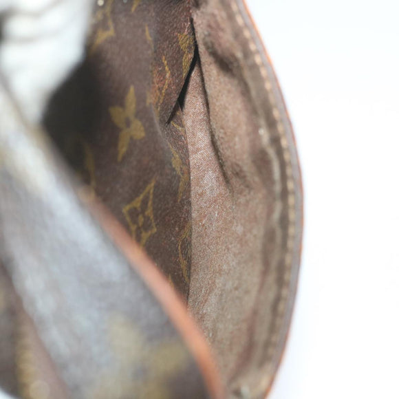 LOUIS VUITTON Monogram Danube Umhängetasche M45266 LV Auth 57436