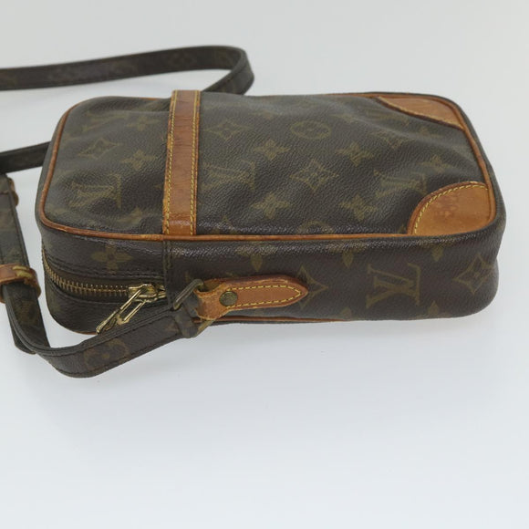 LOUIS VUITTON Monogram Danube Umhängetasche M45266 LV Auth 57436