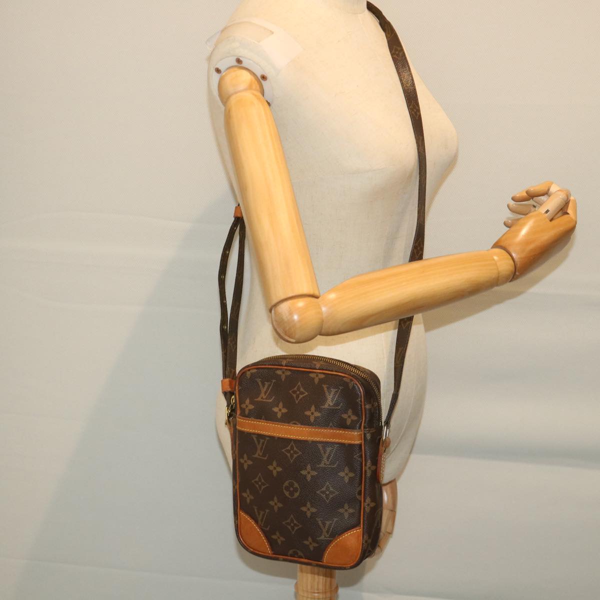 LOUIS VUITTON Monogram Danube Shoulder Bag M45266 LV Auth 57484